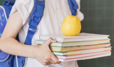Entrega de Manuais Escolares da Bolsa
